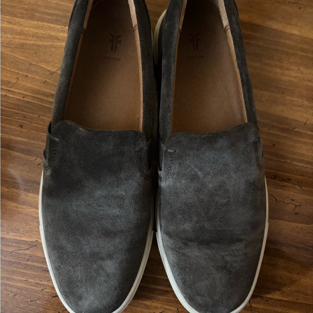 Frye Black Loafers Slip-Ons with Suede Upper and Cushioned Insole